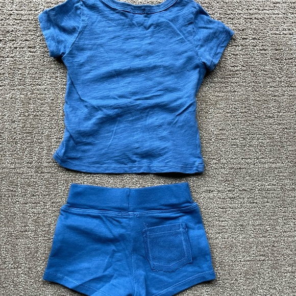 Cozii Tee and Shorts Set “Hunk” in Blue - Picture 2 of 5